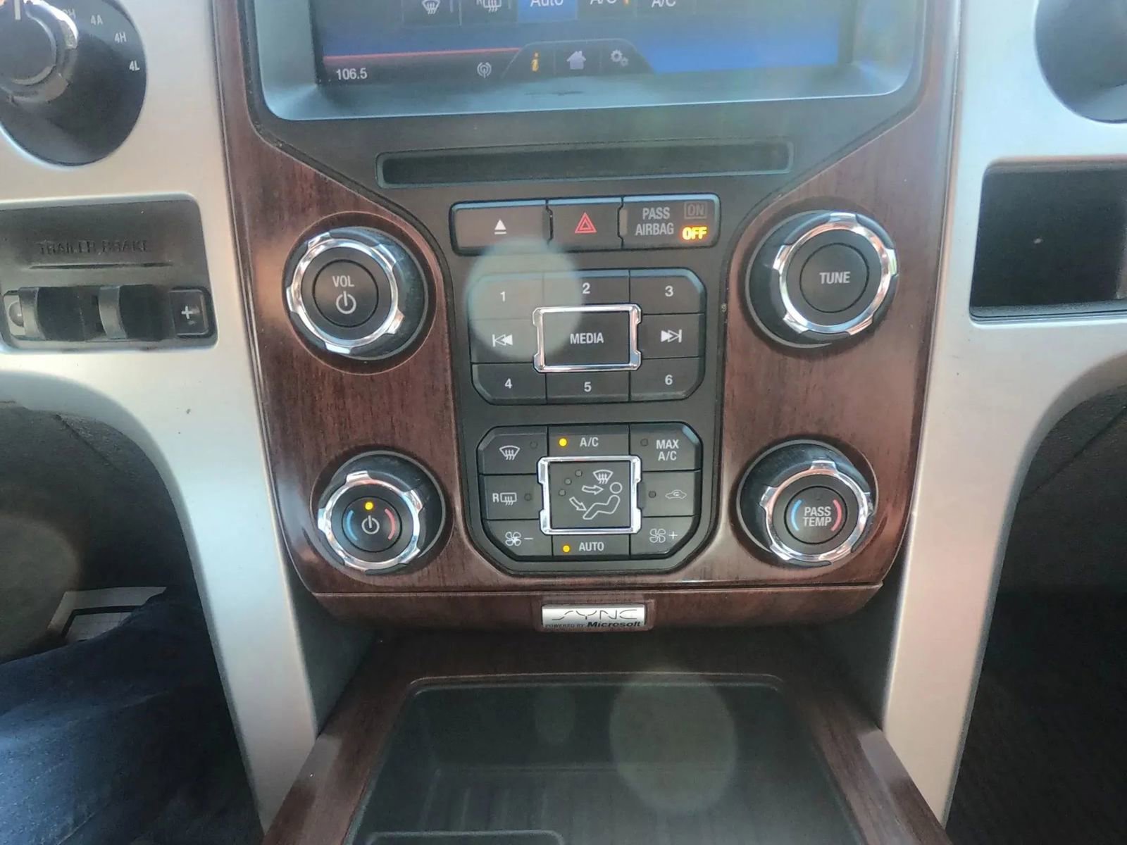 Used 2013 Ford F150 King Ranch w/ King Ranch Luxury Pkg image 23