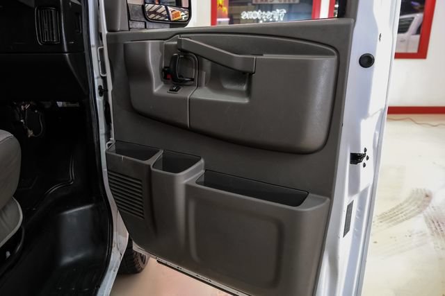 Used 2017 Chevrolet Express 3500 LT w/ LT Preferred Equipment Group RWD image 43
