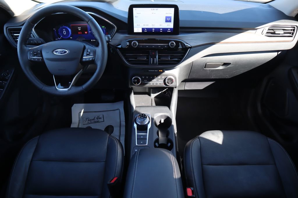 Used 2020 Ford Escape Titanium image 13