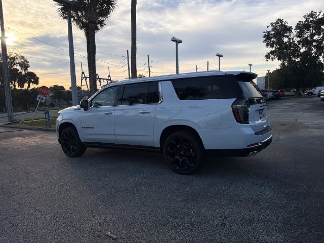 New 2026 Chevrolet Suburban High Country AWD/4WD image 6