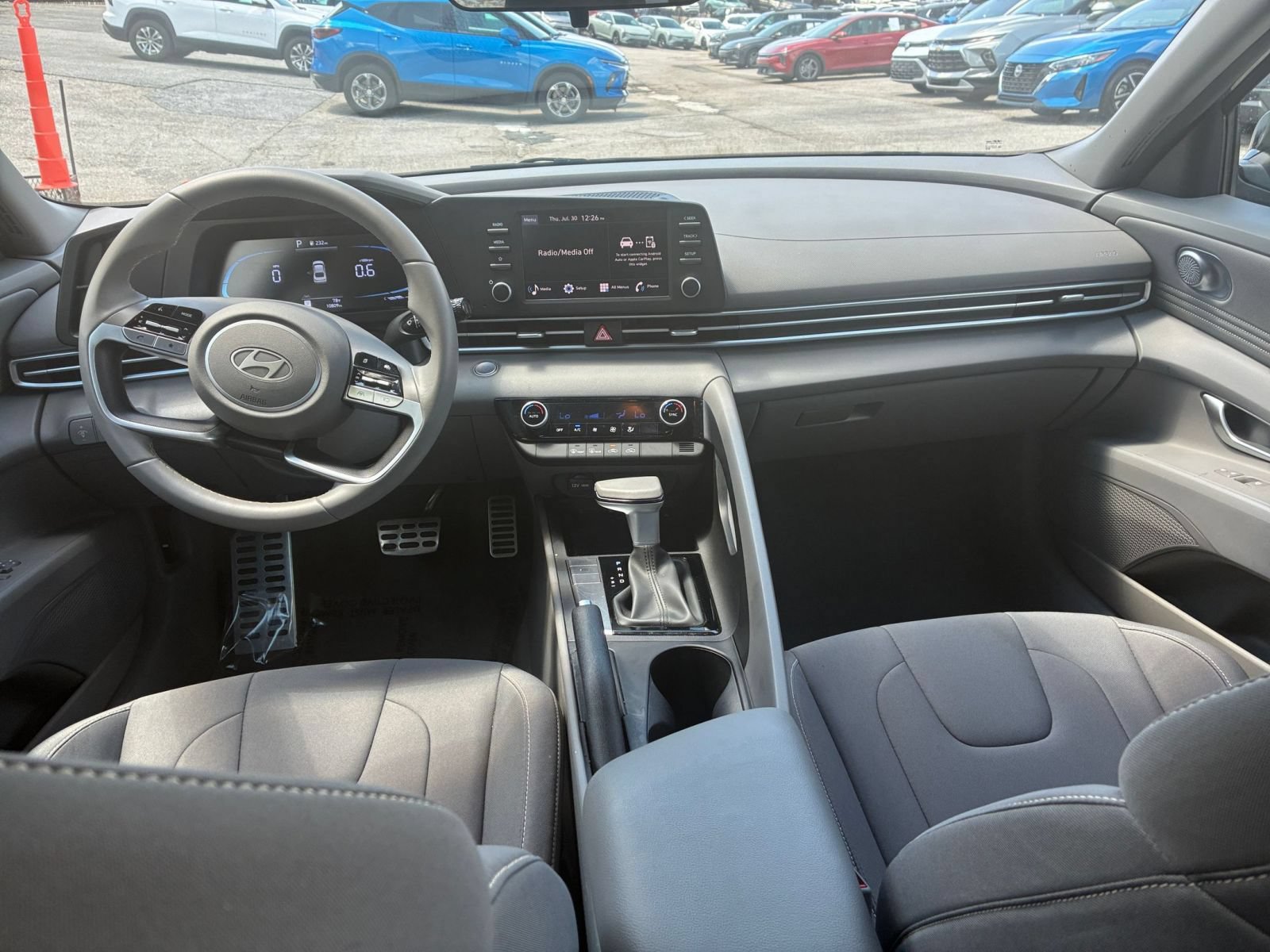 Used 2026 Hyundai Elantra Sport FWD image 28
