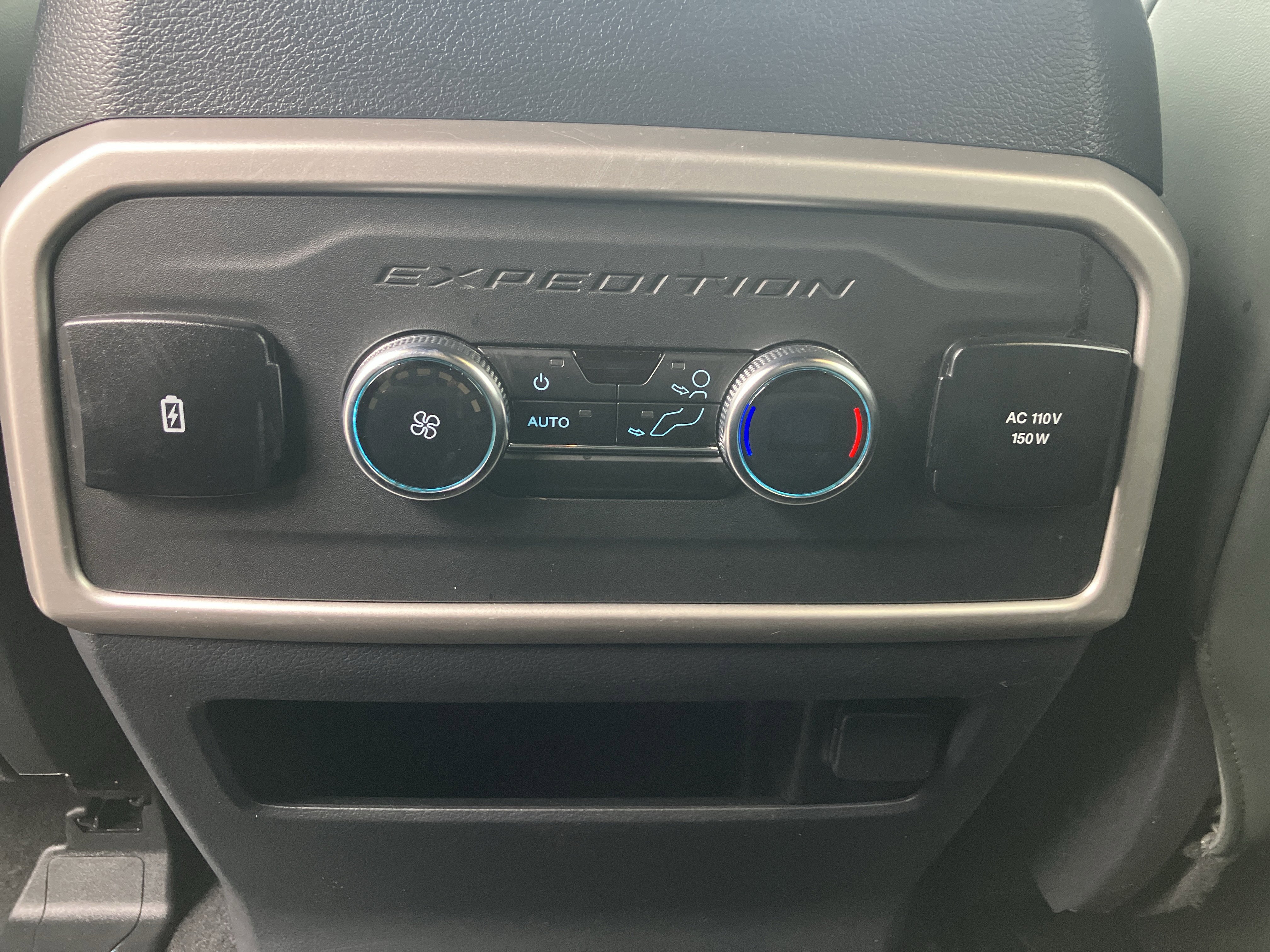 Used 2024 Ford Expedition Timberline image 21