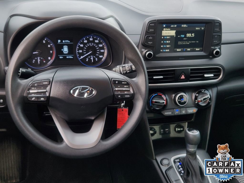 Used 2021 Hyundai Kona SE w/ Cargo Package image 32