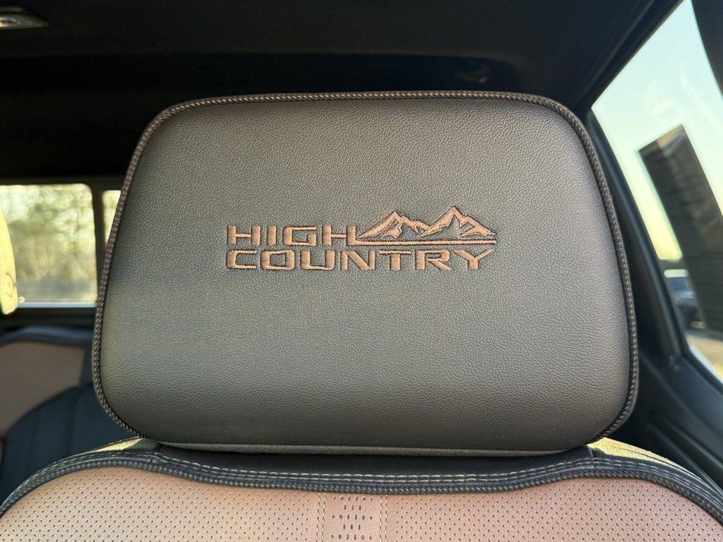 Used 2025 Chevrolet Silverado 1500 High Country w/ High Country Premium Package image 18