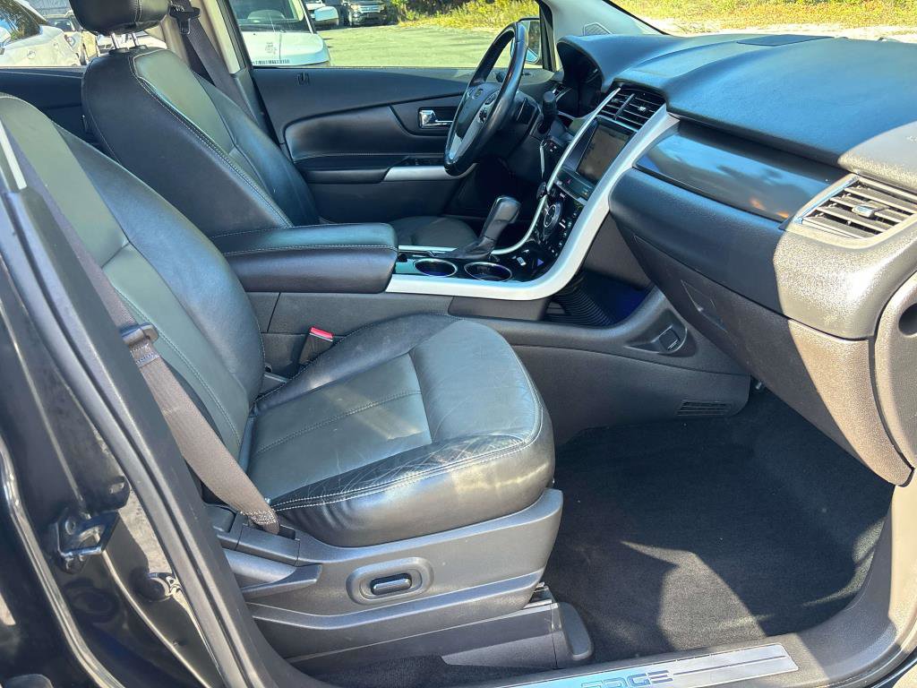 Used 2013 Ford Edge Sport w/ Vision Pkg image 12