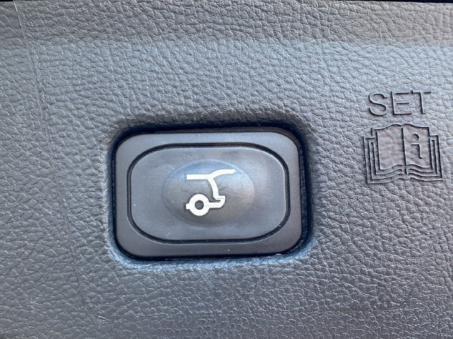 Used 2024 Ford Edge SEL w/ Convenience Package AWD/4WD image 12