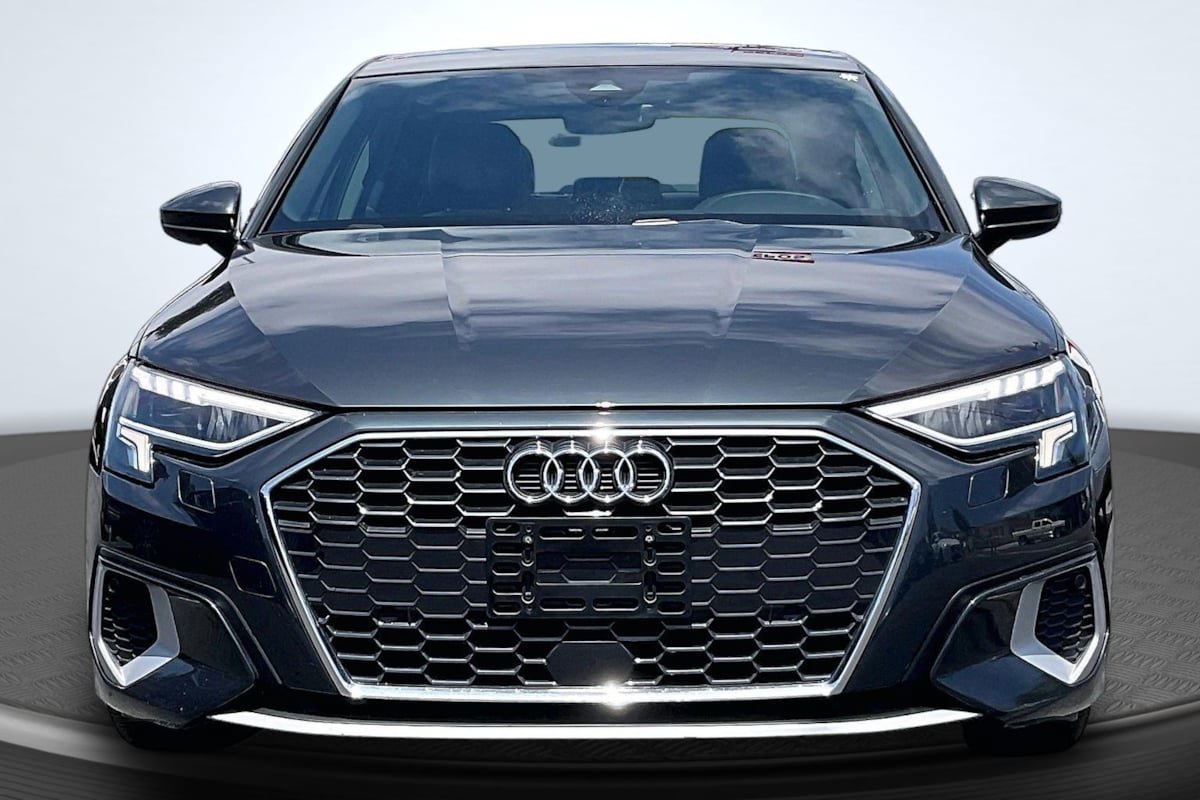 Used 2023 Audi A3 2.0T Premium FWD image 3