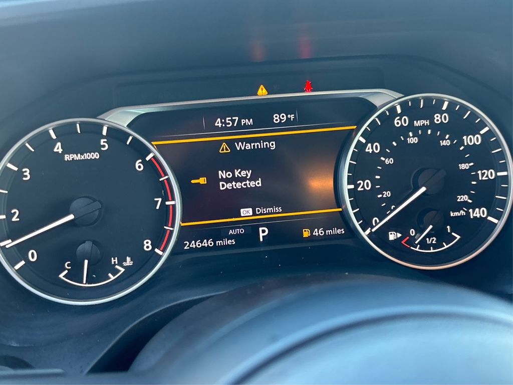 Used 2023 Nissan Rogue S image 21