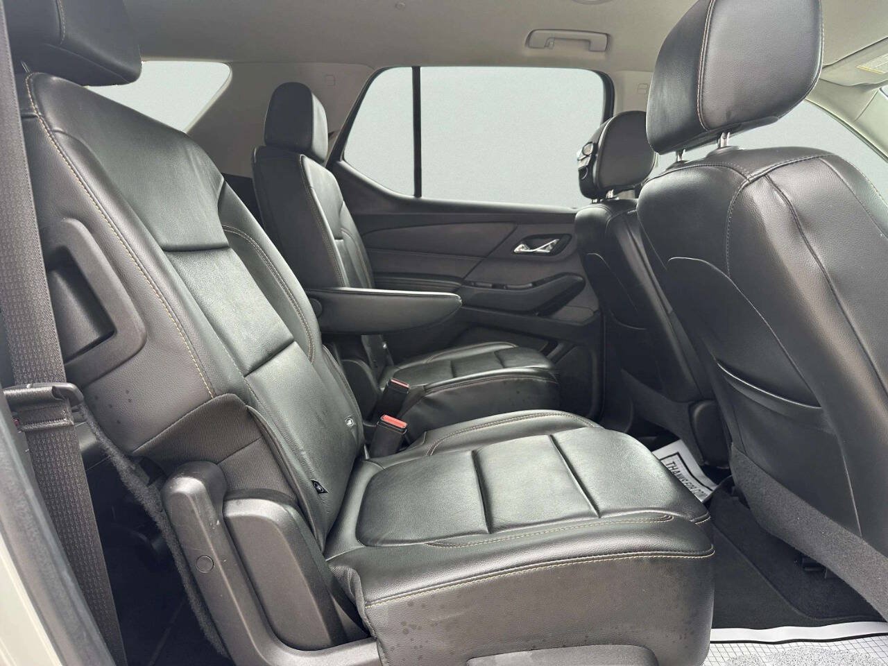 Used 2019 Chevrolet Traverse LT w/ LT Premium Package AWD/4WD image 25