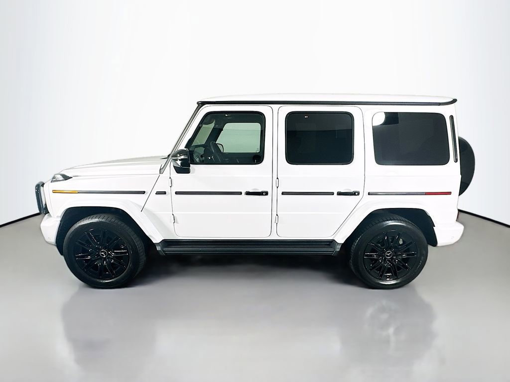 Used 2025 Mercedes-Benz G 550 image 2