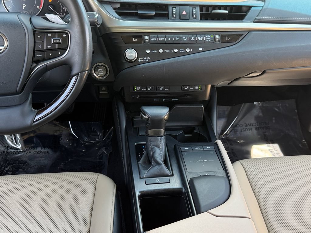 Used 2021 Lexus ES 250 w/ Premium Package AWD/4WD image 13