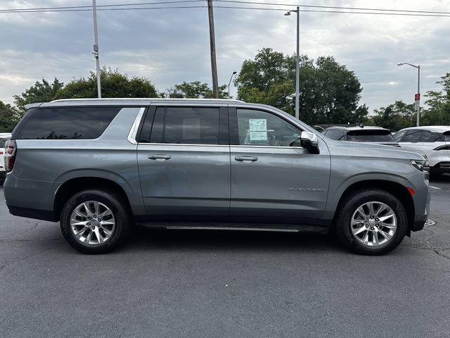 Used 2023 Chevrolet Suburban Premier w/ Advanced Technology Package AWD/4WD image 4