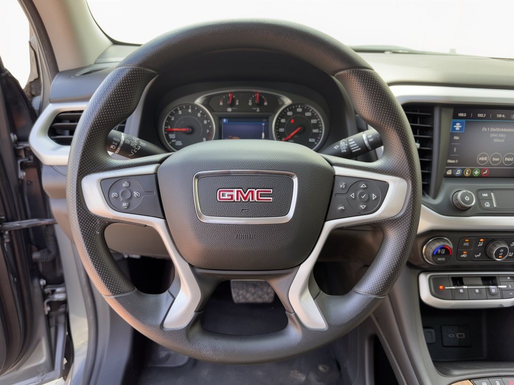 Used 2021 GMC Acadia SLE w/ Driver Convenience Package FWD image 10