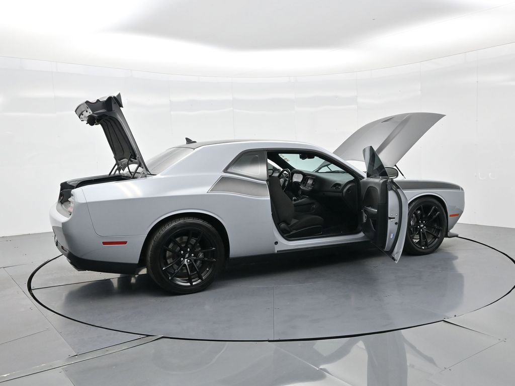 Used 2021 Dodge Challenger R/T Scat Pack w/ T/A Package image 4
