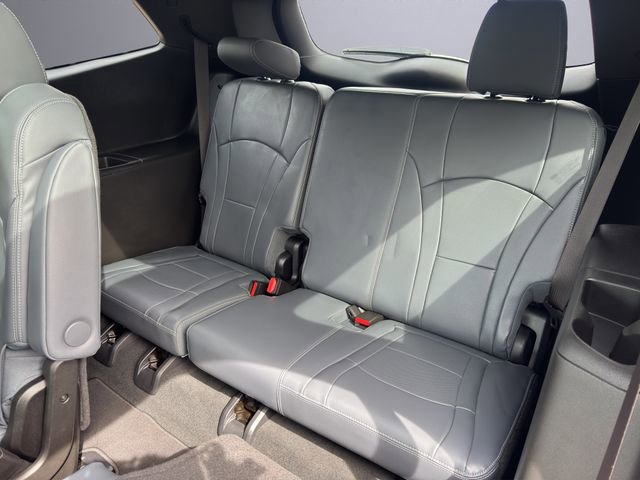 Used 2024 Buick Enclave Essence w/ Experience Buick Package image 23