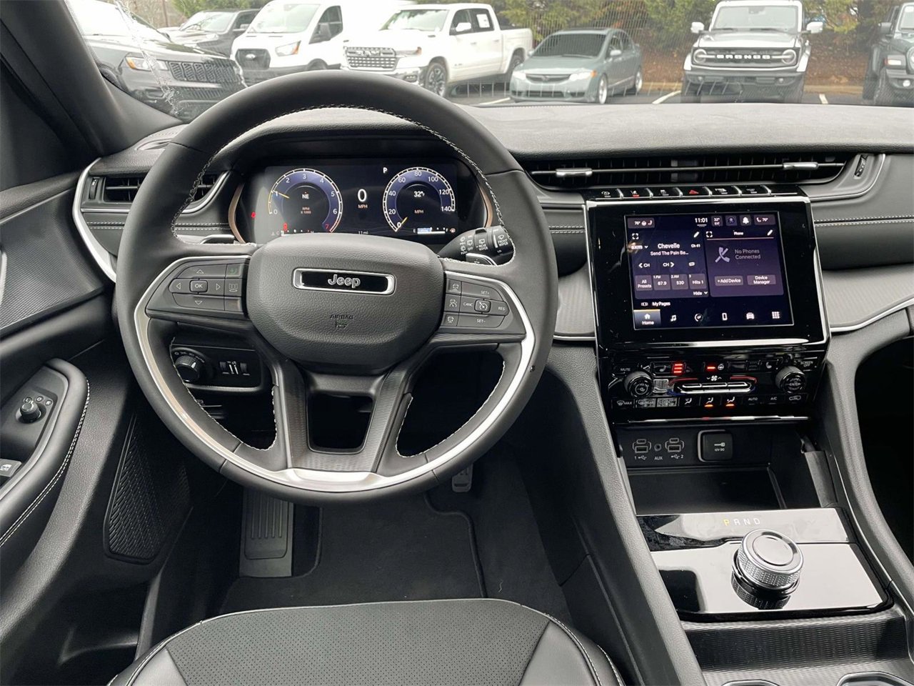 New 2025 Jeep Grand Cherokee Altitude image 26