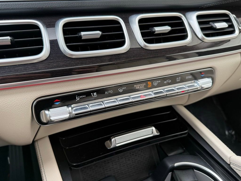Used 2022 Mercedes-Benz GLS 450 4MATIC w/ Warmth & Comfort Package image 25
