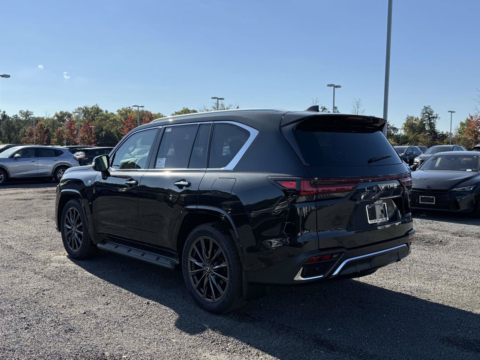 New 2026 Lexus LX 700h F Sport w/ Accessory Package (Z1) AWD/4WD image 4