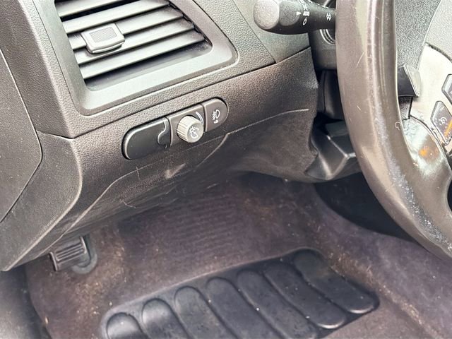 Used 2010 Chevrolet Malibu LTZ image 10