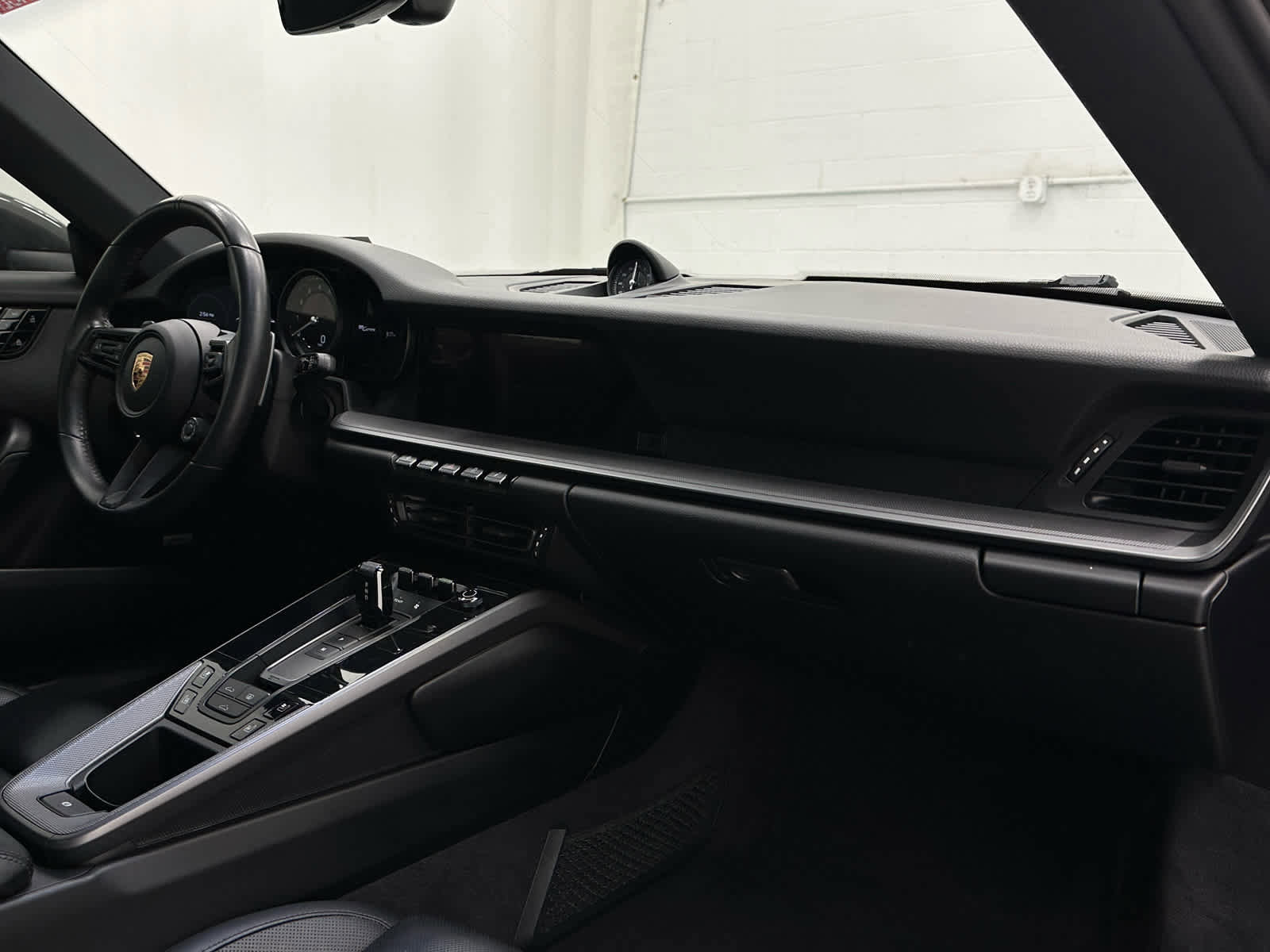 Used 2020 Porsche 911 Carrera image 14