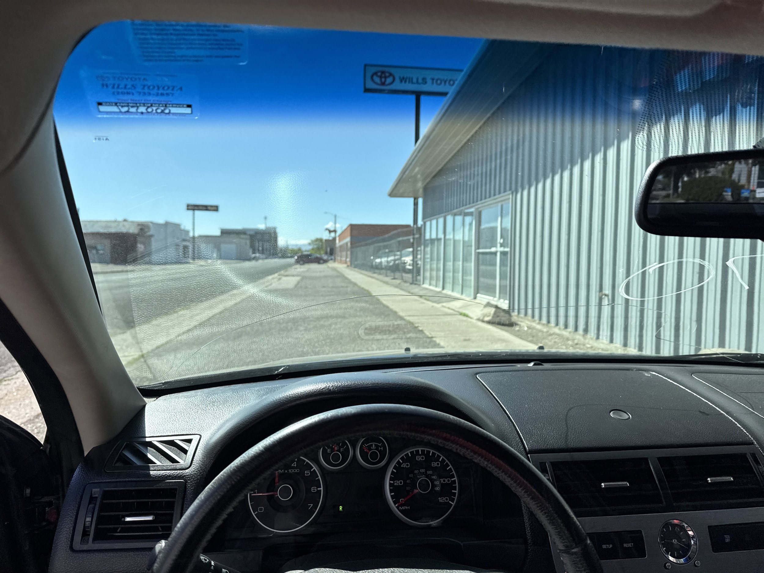 Used 2009 Ford Fusion SEL FWD image 3