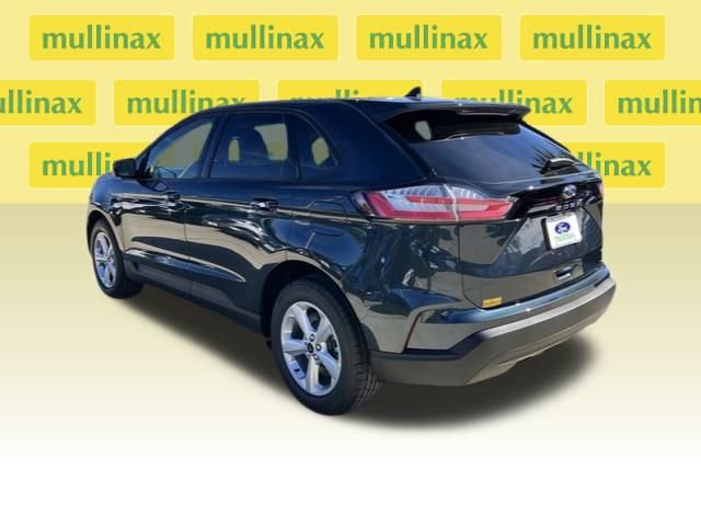 New 2024 Ford Edge SE image 3