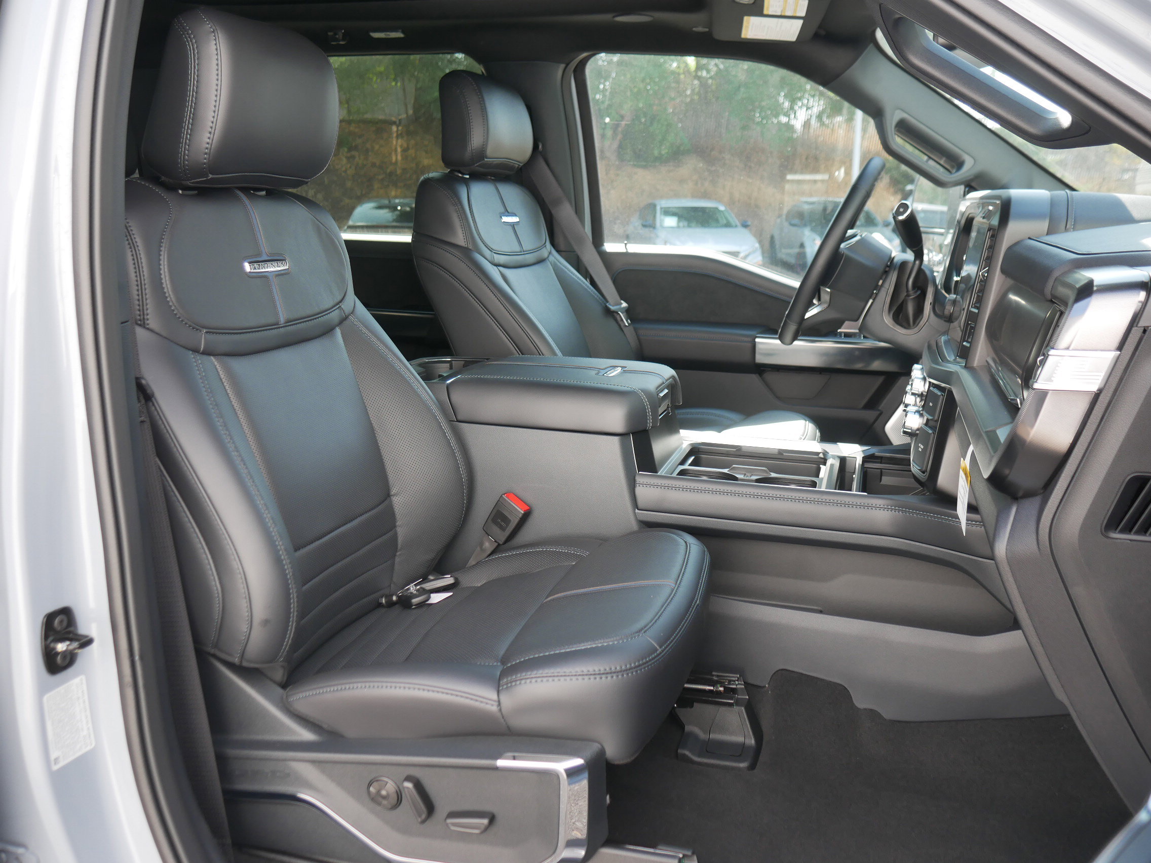 New 2026 Ford F250 Platinum image 31