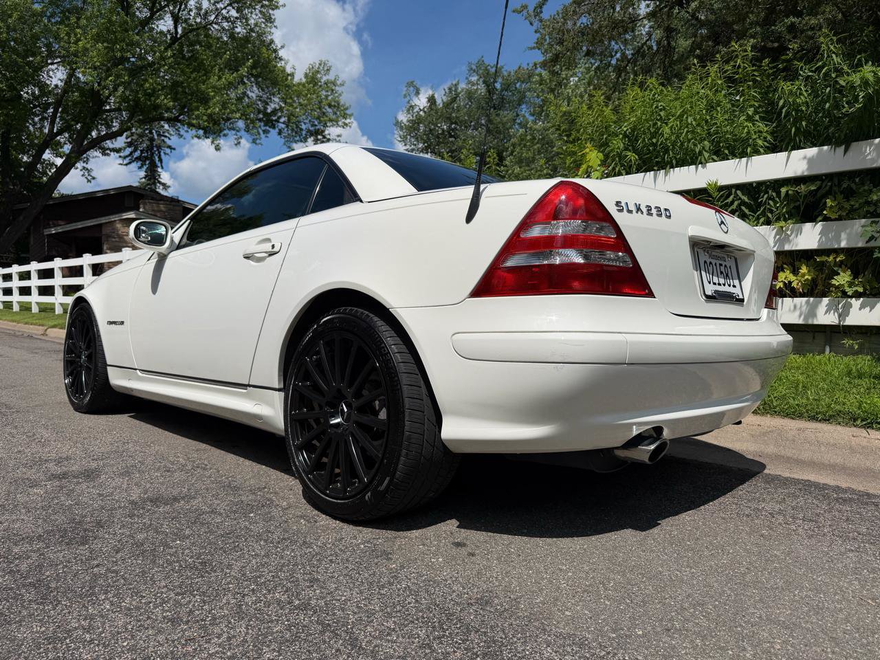 Used 2004 Mercedes-Benz SLK 230 image 8