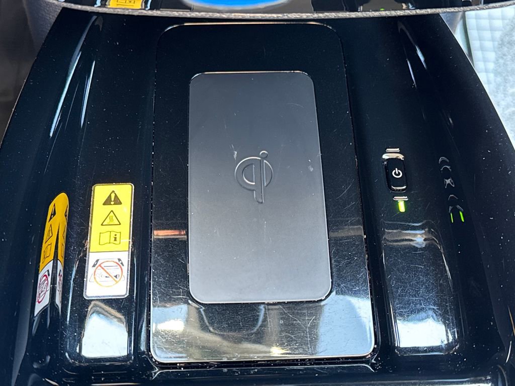 Used 2020 Toyota Prius Prime XLE image 34