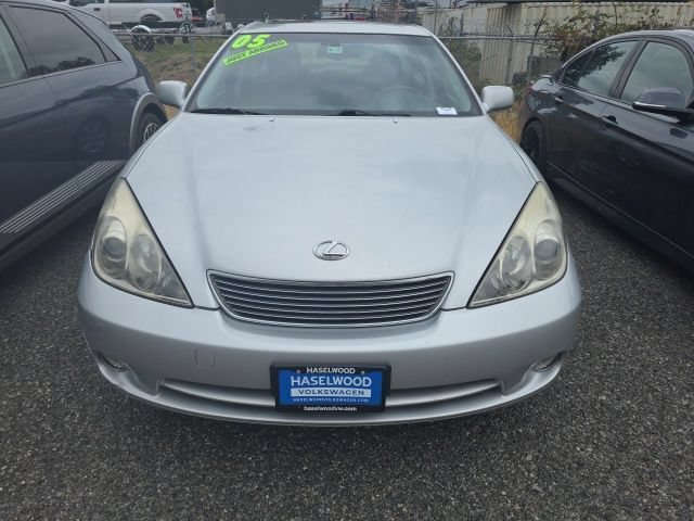 Used 2005 Lexus ES 330 w/ DVD Navigation System Pkg FWD image 8