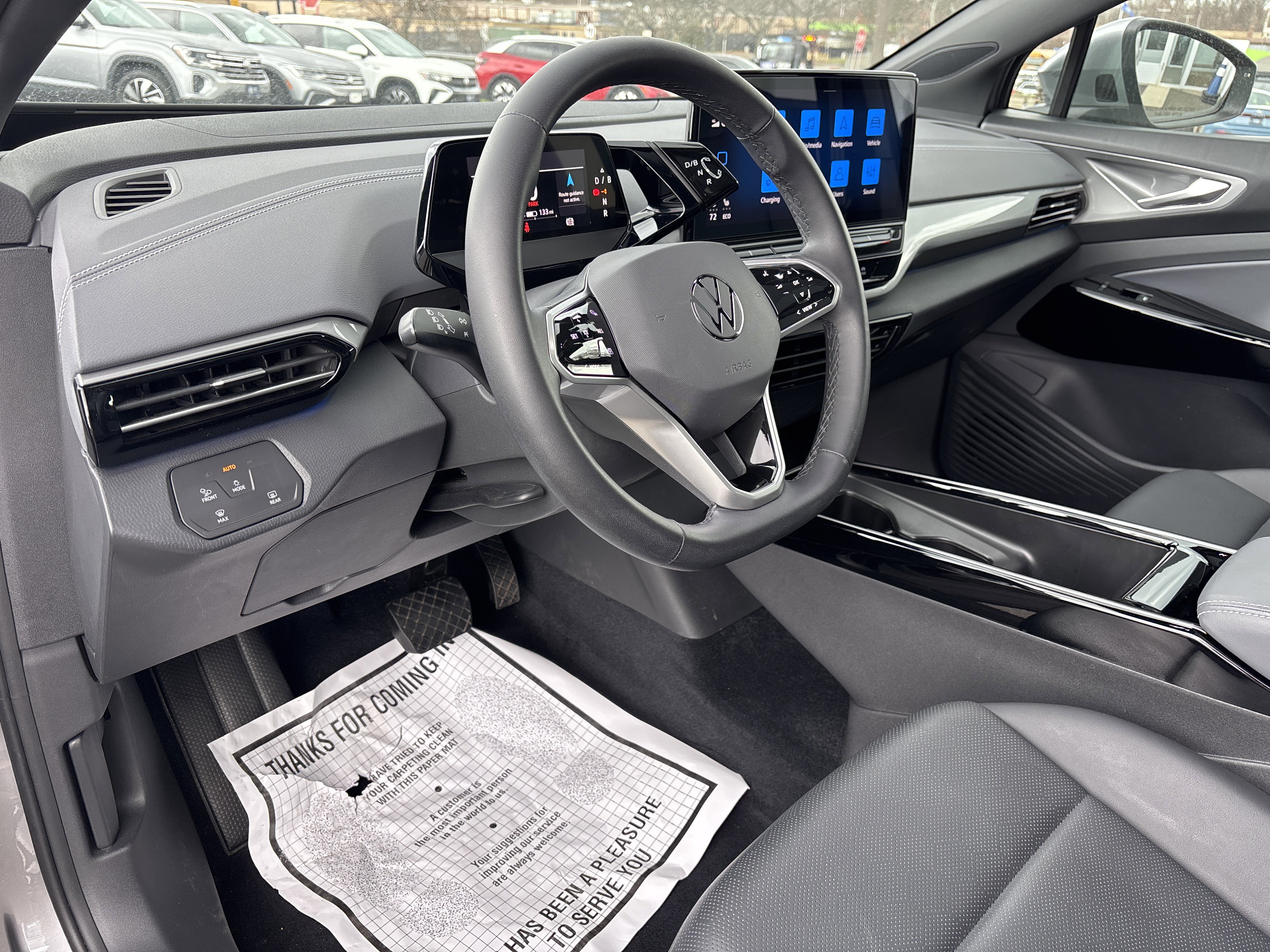 Used 2023 Volkswagen ID.4 S image 16