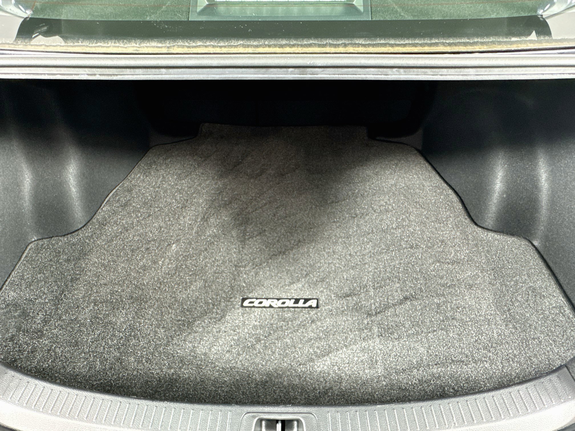 Used 2022 Toyota Corolla SE w/ Carpet Mat Package (TMS) FWD image 23