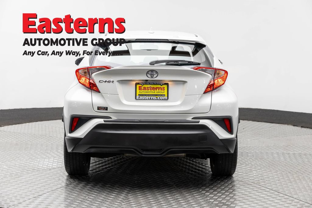Used 2018 Toyota C-HR XLE FWD image 6