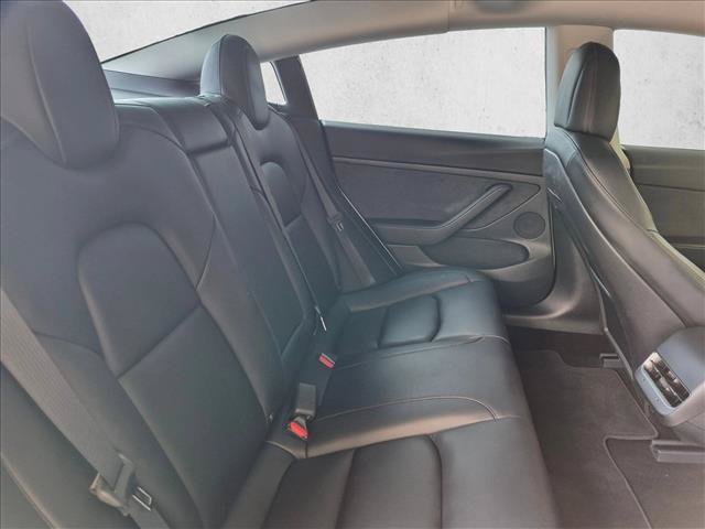 Used 2022 Tesla Model 3 Long Range AWD/4WD image 17