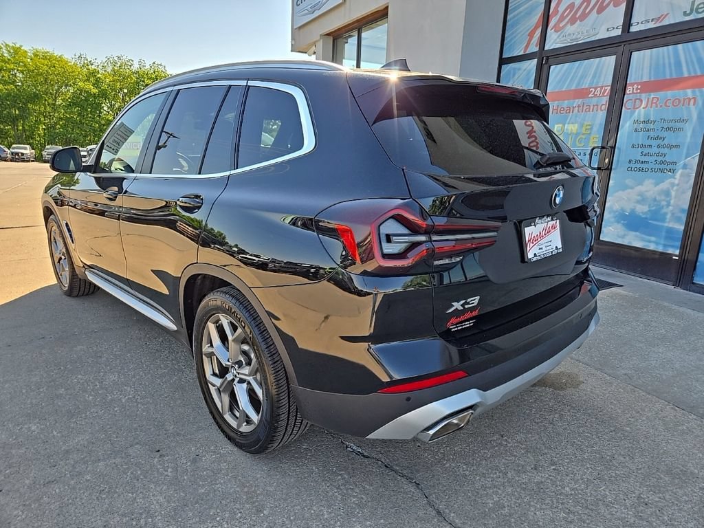 Used 2024 BMW X3 xDrive30i AWD/4WD image 7