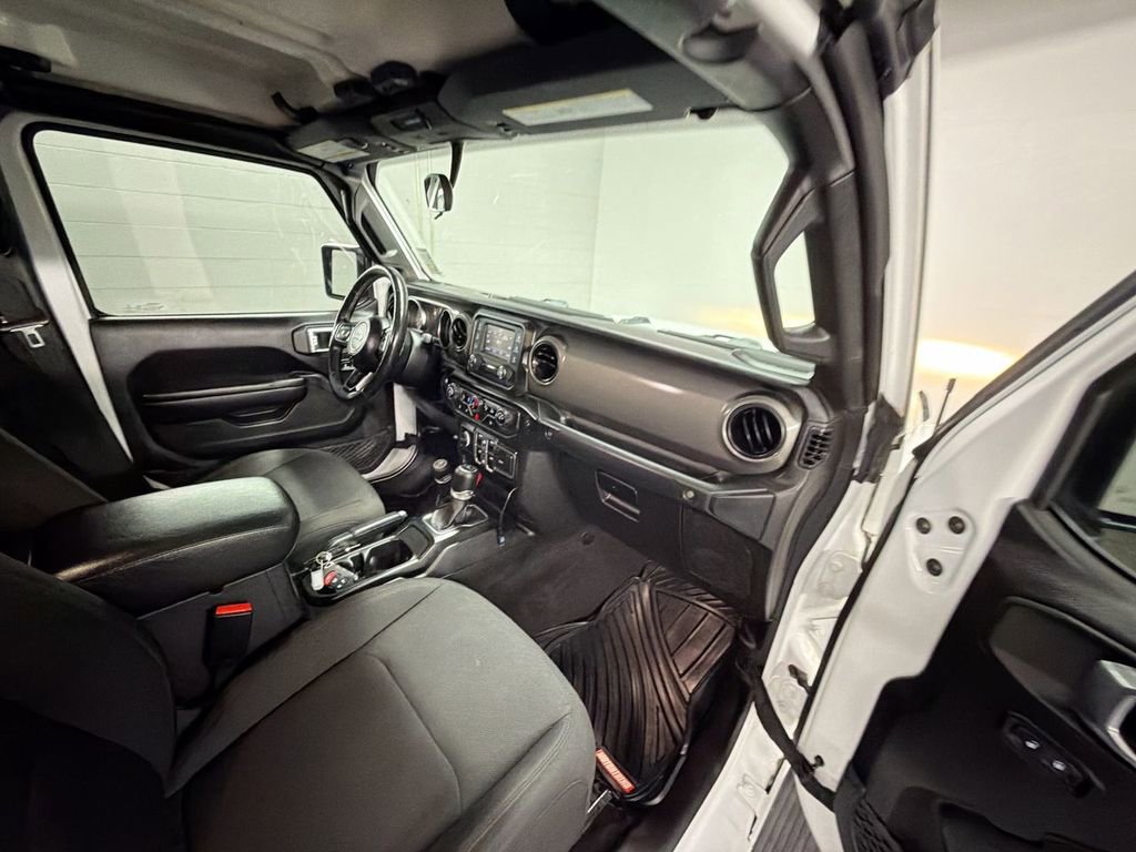Used 2021 Jeep Gladiator Sport AWD/4WD image 26