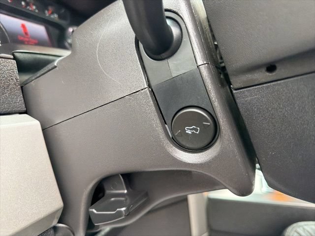 Used 2013 Ford F150 FX4 w/ Luxury Equipment Group AWD/4WD image 10