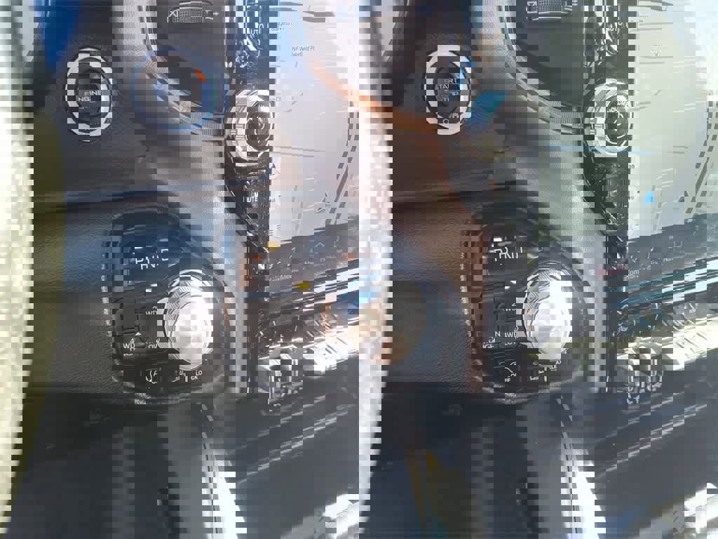 Used 2023 RAM 1500 Rebel w/ Night Edition image 20