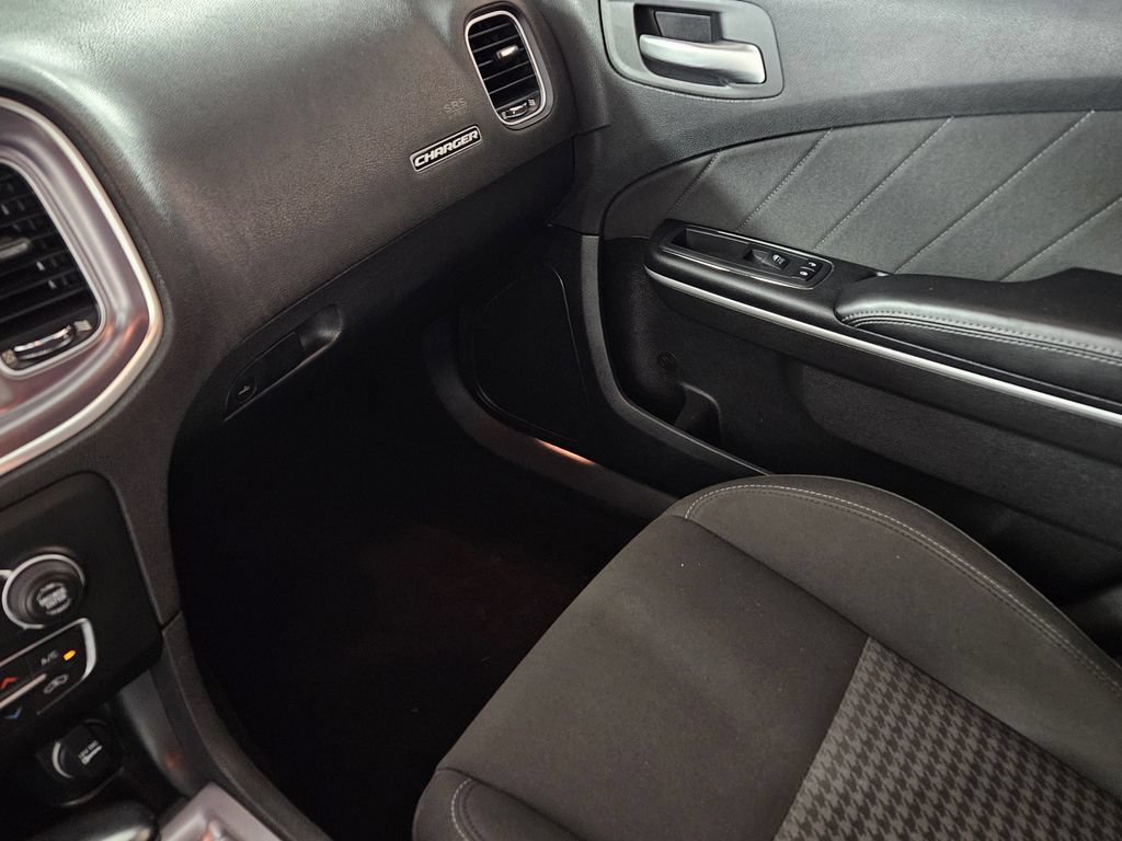 Used 2019 Dodge Charger R/T RWD image 19