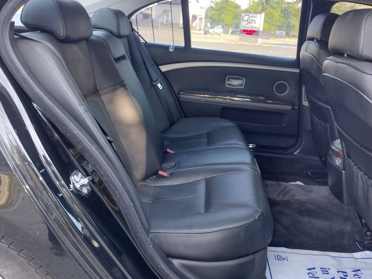 Used 2006 BMW 750Li RWD image 11
