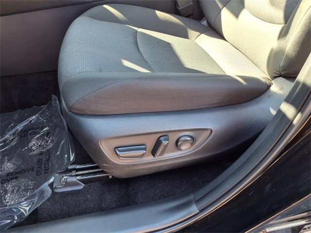 Used 2024 Toyota RAV4 XLE image 37