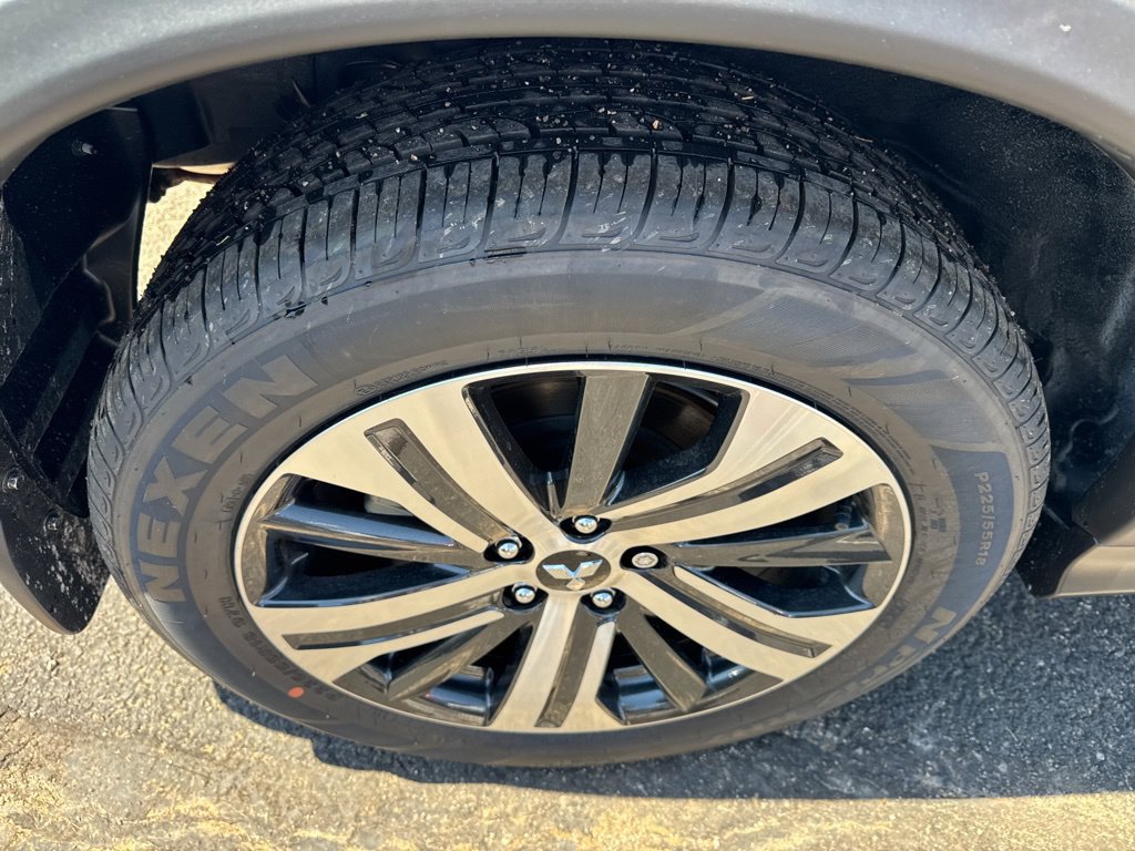 New 2027 Mitsubishi Outlander Sport SE FWD image 40