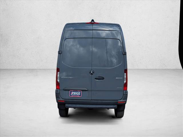 Used 2023 Mercedes-Benz Sprinter 2500 image 7