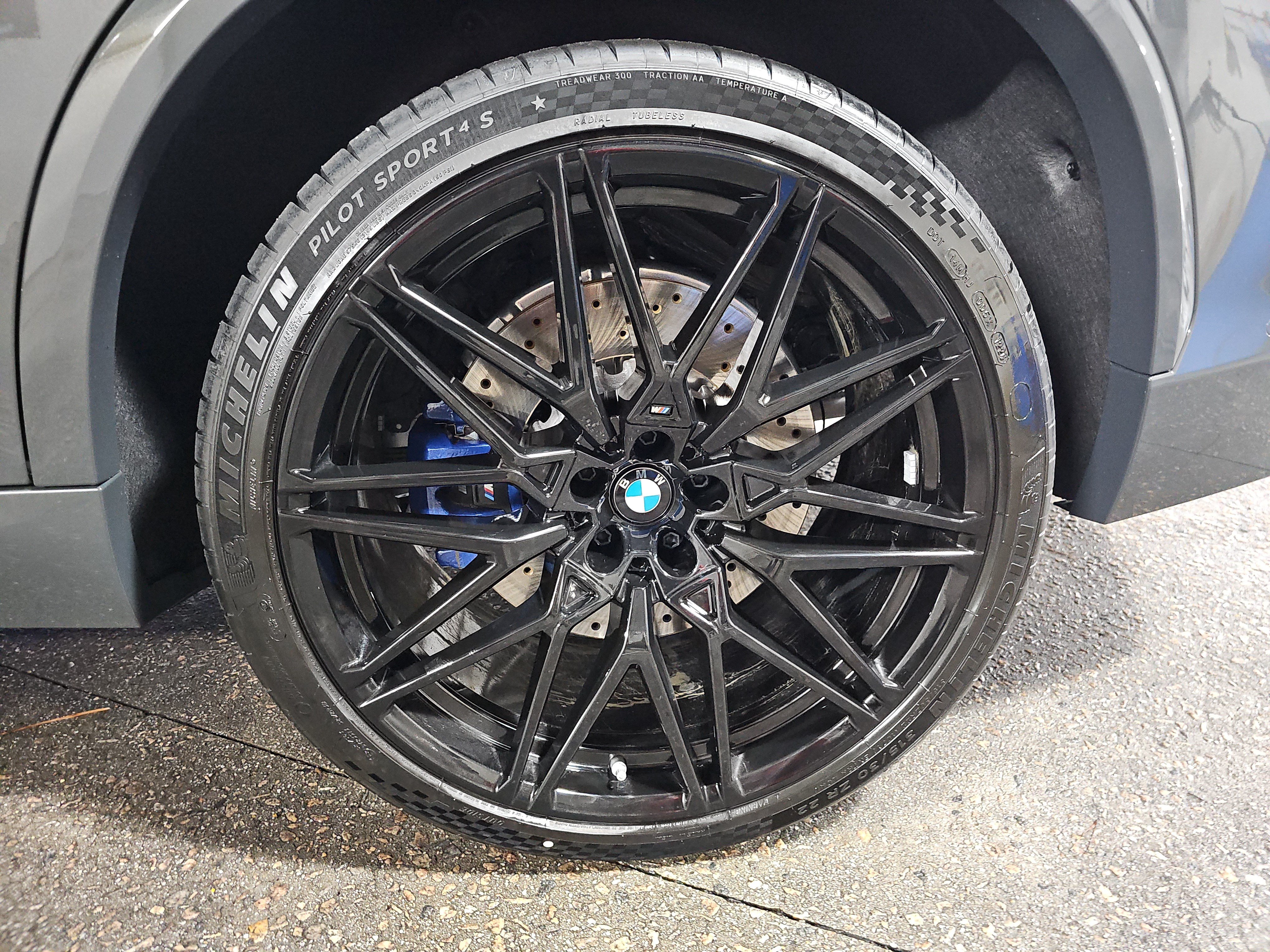 New 2026 BMW X5 M Competition w/ Executive Package AWD/4WD image 33