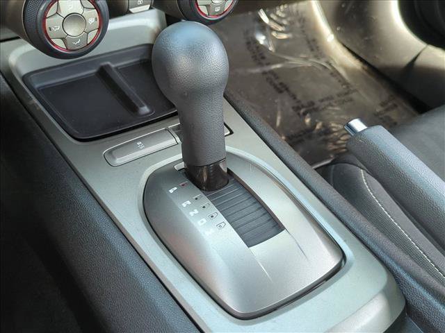Used 2015 Chevrolet Camaro LS RWD image 12