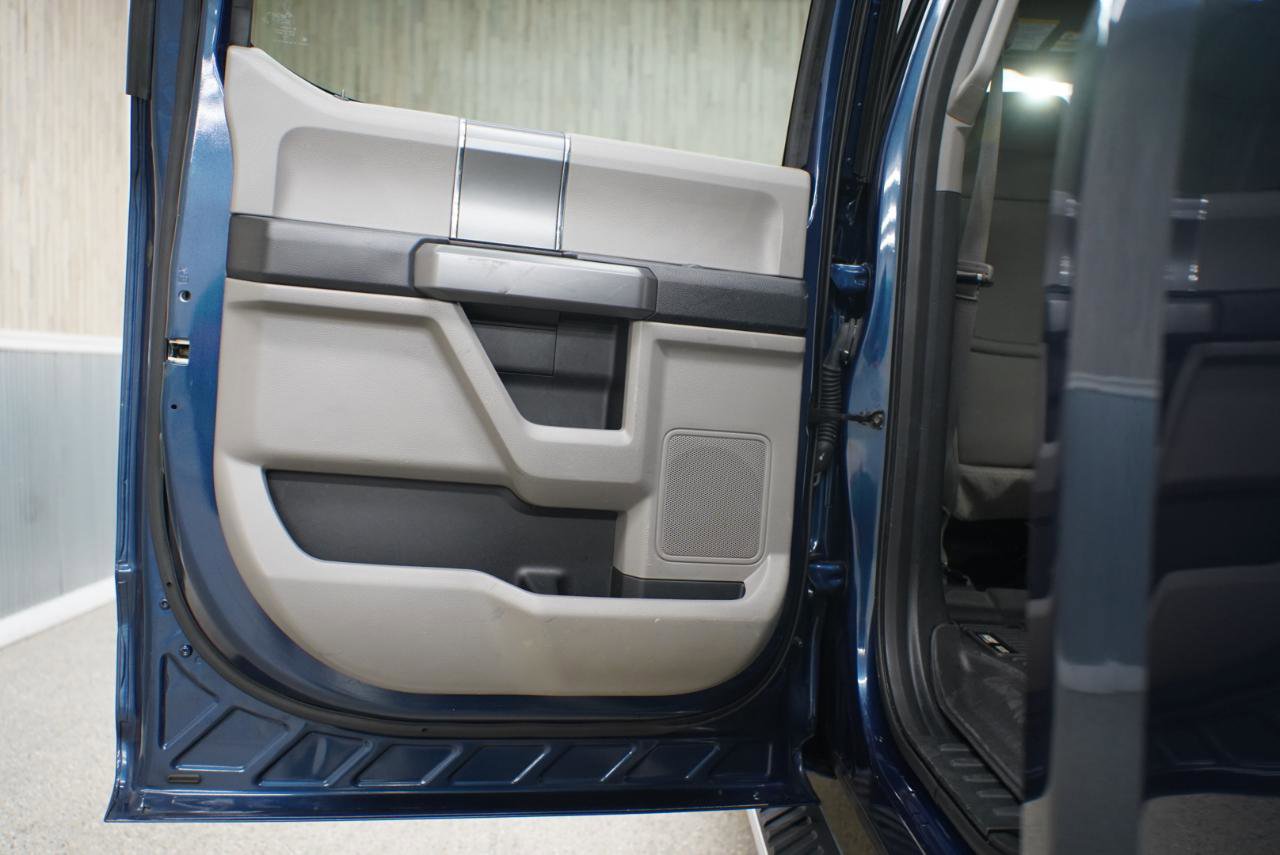 Used 2018 Ford F150 XLT w/ Equipment Group 302A Luxury RWD image 36