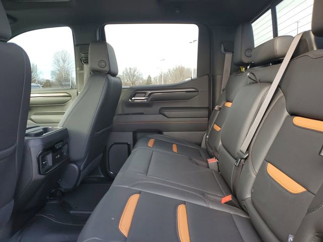 Used 2024 GMC Sierra 1500 AT4 w/ Technology Package image 11