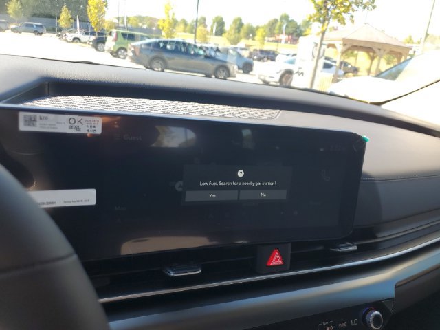 New 2027 Kia Carnival SX FWD image 30