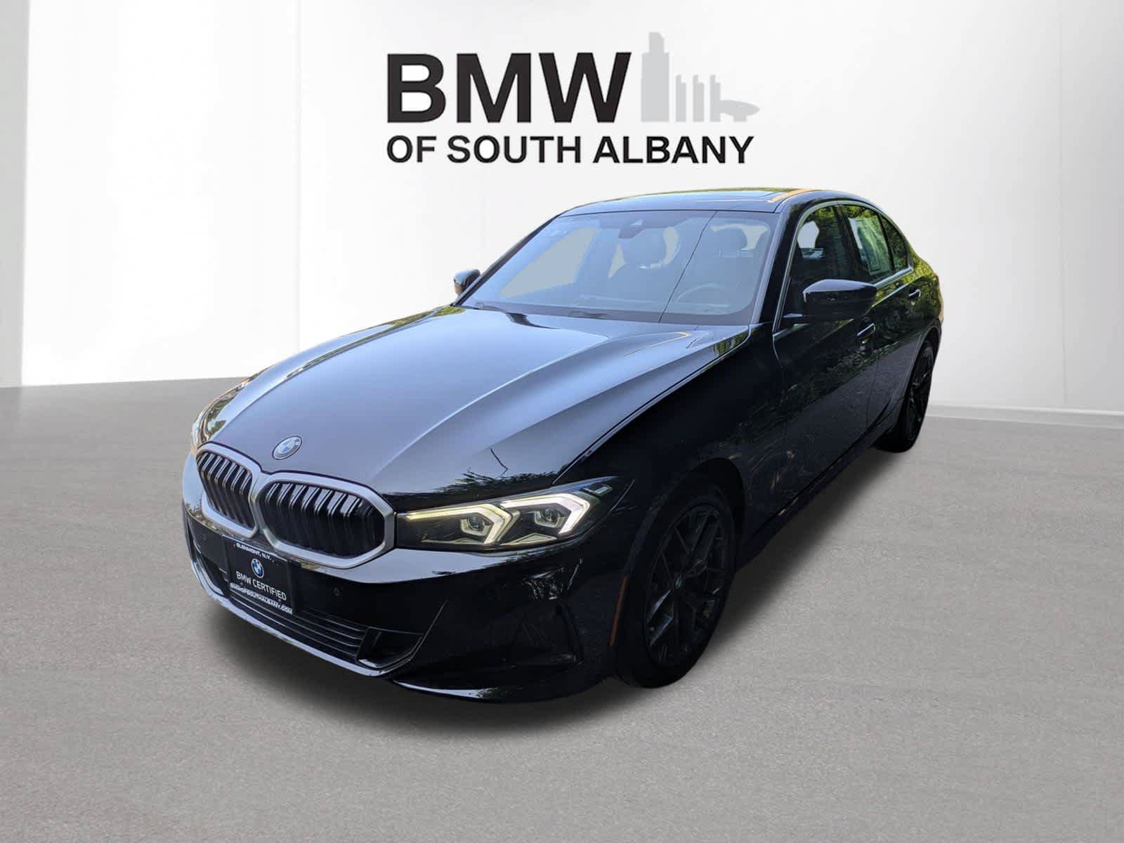Used 2025 BMW 330i xDrive Sedan w/ Premium Package AWD/4WD image 5