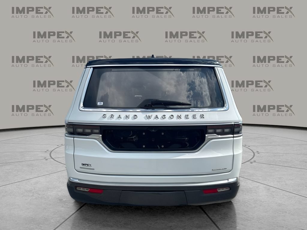Used 2022 Jeep Grand Wagoneer Series III AWD/4WD image 4
